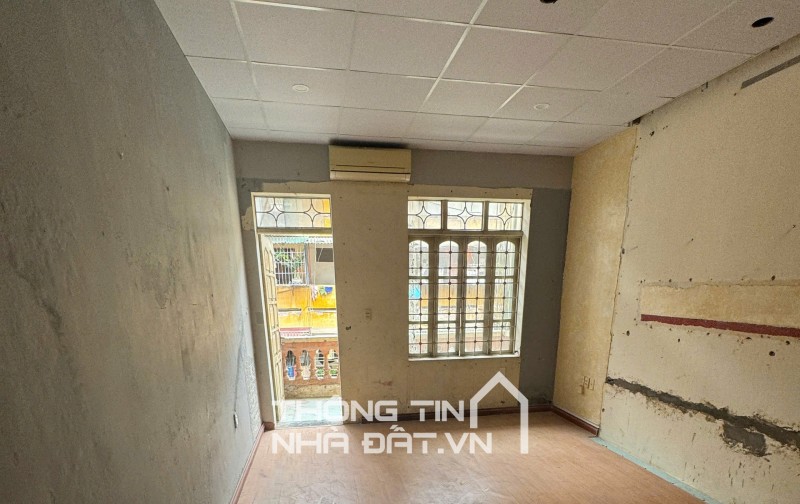 Cho thuê nhà phân lô Đại học Công đoàn, ngõ ô tô tránh tại số 21, ngách 37, ngõ 167 Tây Sơn, Hà Nộ
